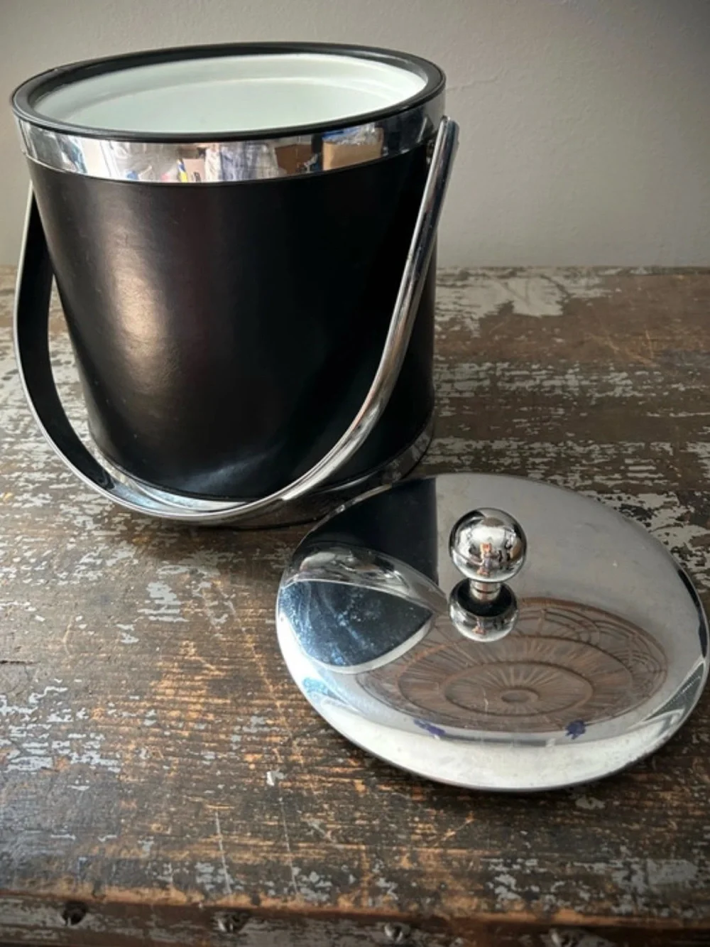 Classic Black Ice Bucket with Chrome Handle and Lid